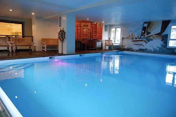 Piscine de l'hôtel La Closerie à deauville